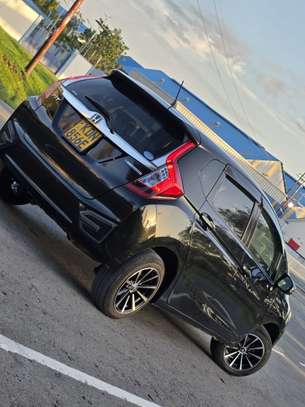 Honda Fit image 4