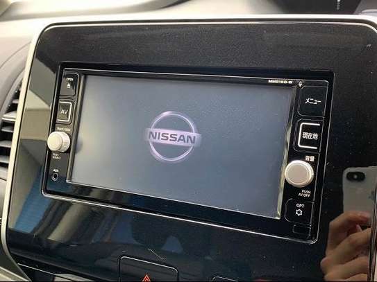 Japan-used Nissan Serena image 4