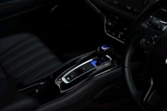 Honda Vazel black color fully loaded 2018 model image 3