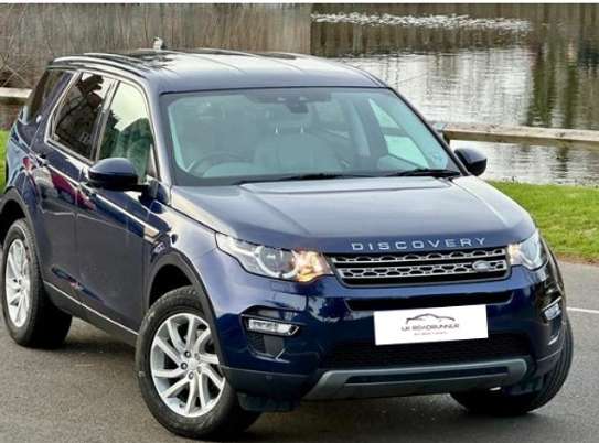 2017 Land Rover Discovery Sport image 6