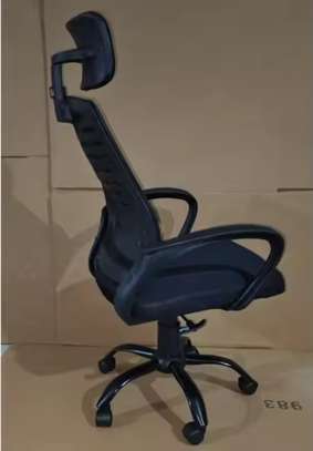 Adjustable Black Swivel Mesh Office Chair image 6