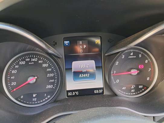 Mercedes Benz C200 sunroof 2018 image 8