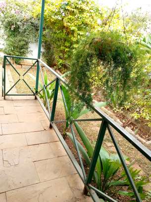 4 Bed Townhouse with En Suite at Kileleshwa image 4