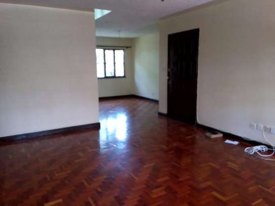 Lavington -Lovely three bedrooms Apt for rent. image 2