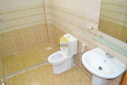 3 Bed Apartment with En Suite at Nairobi image 11