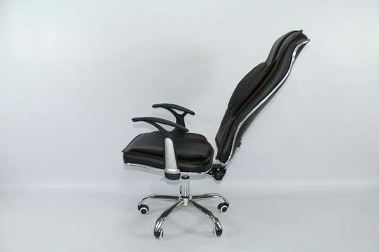 Office Chair : Generic Black Leather Office Chair image 3