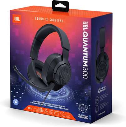 JBL Quantum 300 - Wired Over-Ear Gaming Headphones image 3