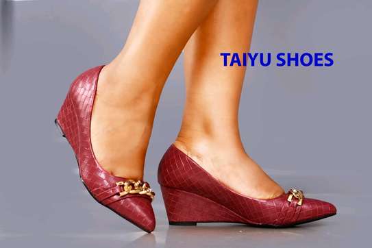Taiyu
Size 36-42
Ksh 2199 image 7