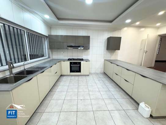 4 Bed Villa with En Suite in Muthaiga image 10
