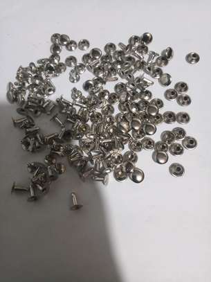 Rivets,eyelets,buckle and buttons wholesale price image 2