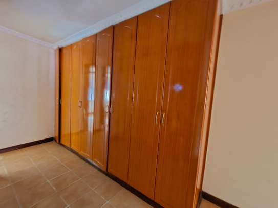 4 Bed Townhouse with En Suite in Kileleshwa image 34