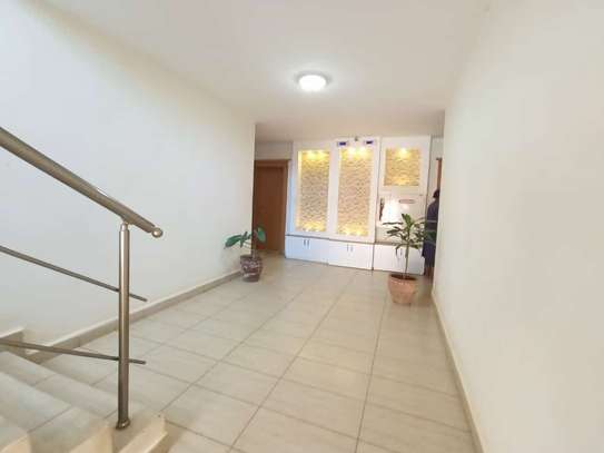 3 Bed Apartment with En Suite in Kileleshwa image 8