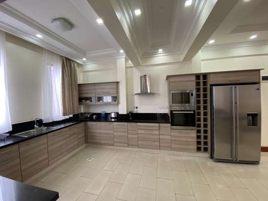 Serviced 3 Bed Apartment with En Suite at Westlands image 25