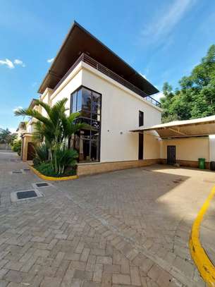 4 Bed House with En Suite at Kileleshwa image 11