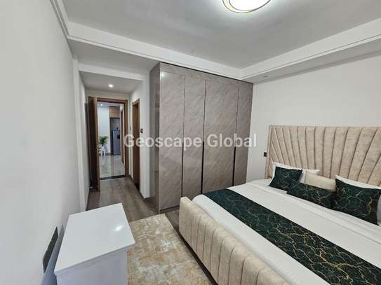 Furnished 3 Bed Apartment with En Suite in Riverside image 11