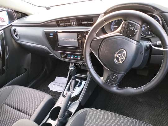Toyota Auris mileage 7000kms only image 6