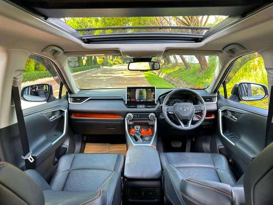 Toyota RAV4  Adventure hybrid 2019 Green image 6