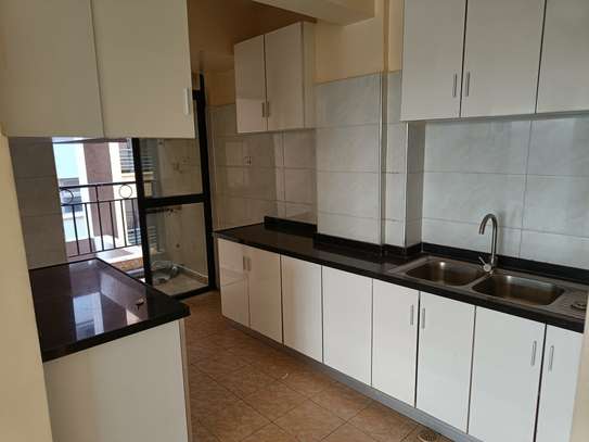 3 Bed Apartment with En Suite in Kileleshwa image 8