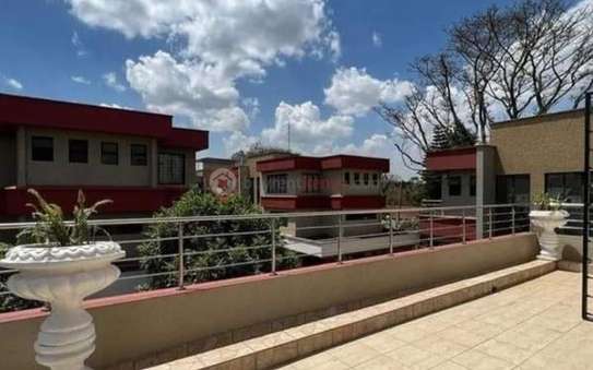 5 Bed Townhouse with En Suite in Lavington image 12