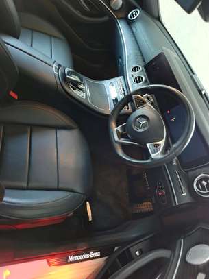 Mercedes Benz E250 image 5