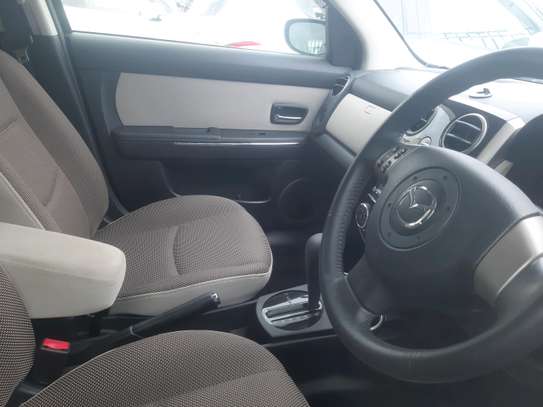 Mazda Verisa 2014 image 5