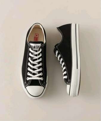 .HOT CONVERSE  ALL STAR B&W LOW TOP image 1