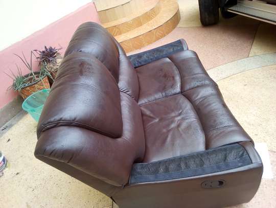 Dyeing of leather seats and upholstery repairs image 10
