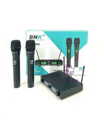 New Improved BNK 802 VHF Dual Channel Microphone System image 1