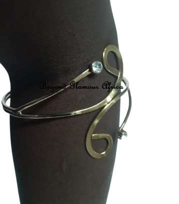 Ladies Golden armlet with loops image 3