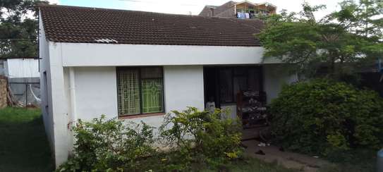 3 Bed House with Garden in Jogoo Road image 1