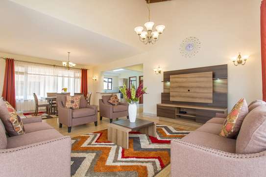 4 Bed Villa with En Suite in Mombasa Road image 17