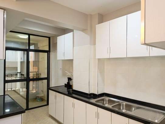 3 bedroom apartment for sale in Kilimani image 8