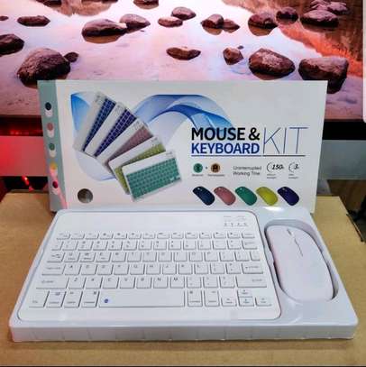 Rechargeable Keyboard With Mouse image 2
