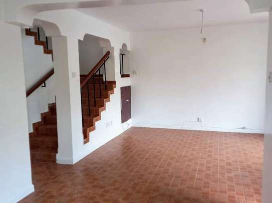 4 bedrooms plus dsq maisonette for sale in Syokimau image 8