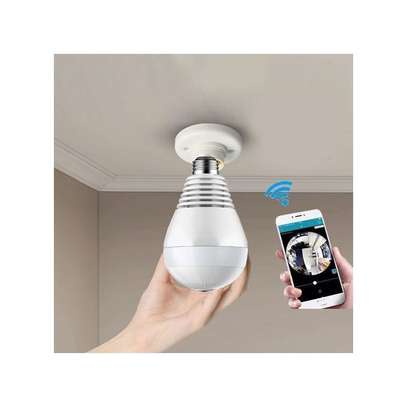 Nanny Camera -HOME CCTV Bulb - 360 Degrees Angle image 4
