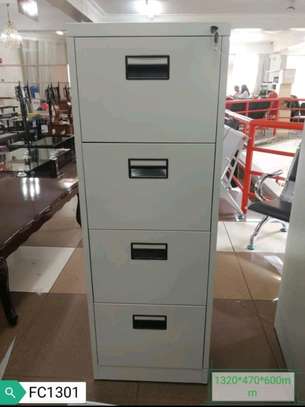 Metallic filling cabinet 4 drawers image 2