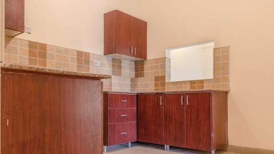 3 Bed Apartment with En Suite in Mkomani image 9
