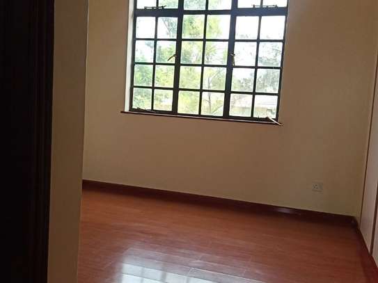 2 Bed Apartment with En Suite at Fourways Junction Estate image 21