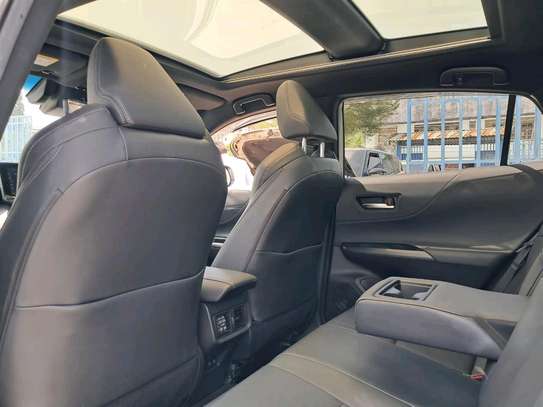 Toyota Harrier Premium sunroof hybrid 2020 image 5