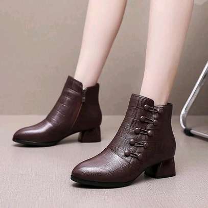 Ankle boots image 2