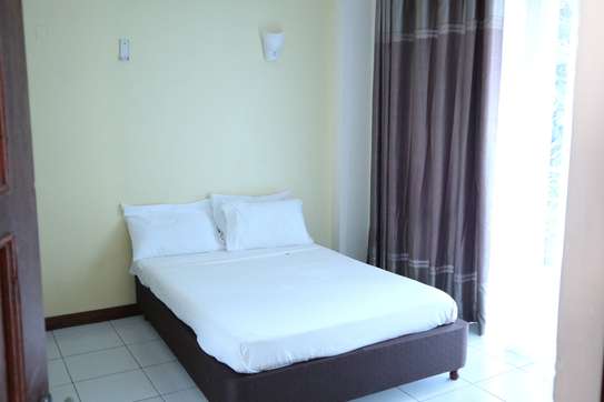 Serviced 2 Bed Apartment with Aircon at New Malindi Road image 5