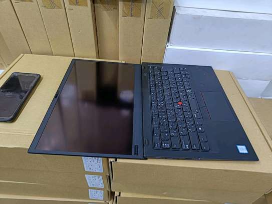 Lenovo Thinkpad X1 Carbon 8th gen Corei7 16gb ram 256gb SSD image 1