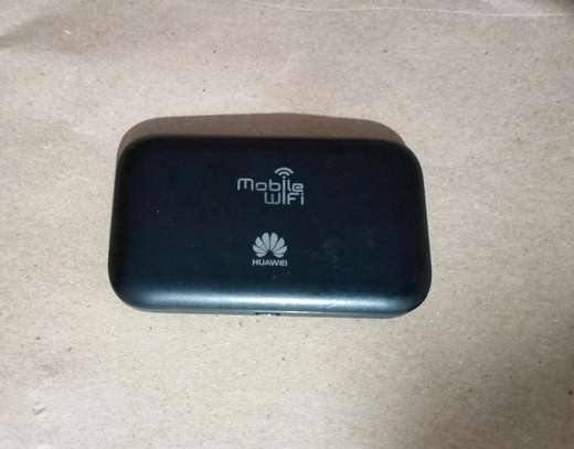 Portable mifi 4G LTE E5573 image 2