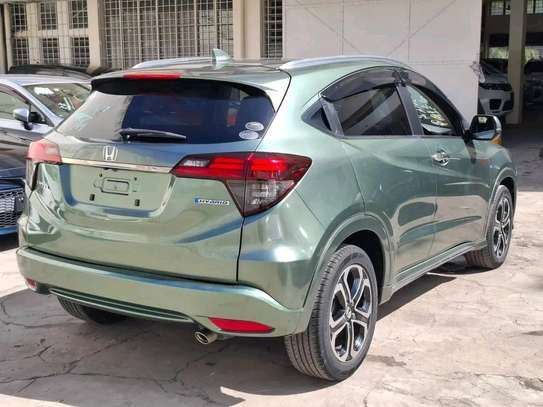 Honda Vezel Hybrid jungle Green 2018 image 3
