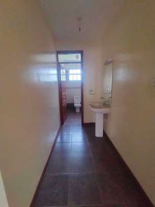 2 Bed Apartment with En Suite in Kileleshwa image 11