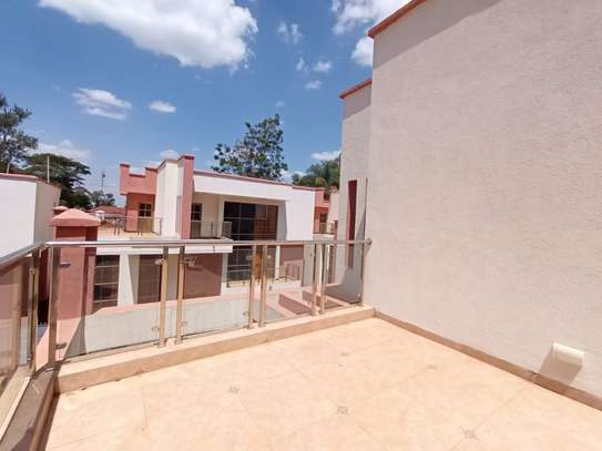 5 bedroom house for rent in Lavington image 15