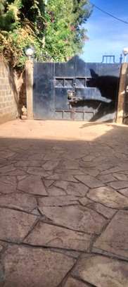 5 Bed Townhouse with En Suite at Ruiru Bypass image 2