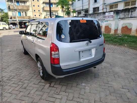 Toyota succeed TXG package image 5