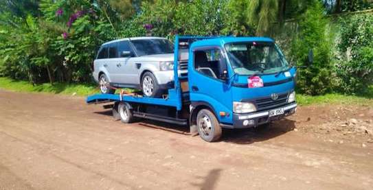 Toyota dyna 4000cc Towing truck for sale image 5