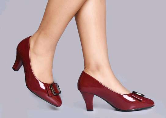 Low heels image 3